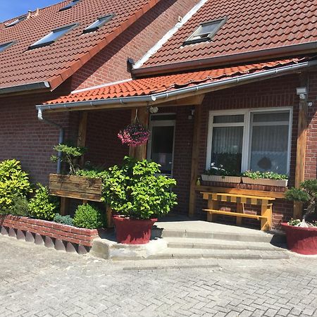 Garni Hotel-Pension Holum Neuharlingersiel Dış mekan fotoğraf