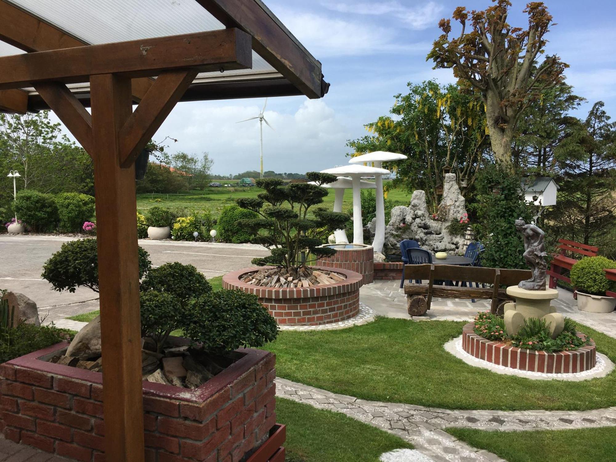 Garni Hotel-Pension Holum Neuharlingersiel Dış mekan fotoğraf